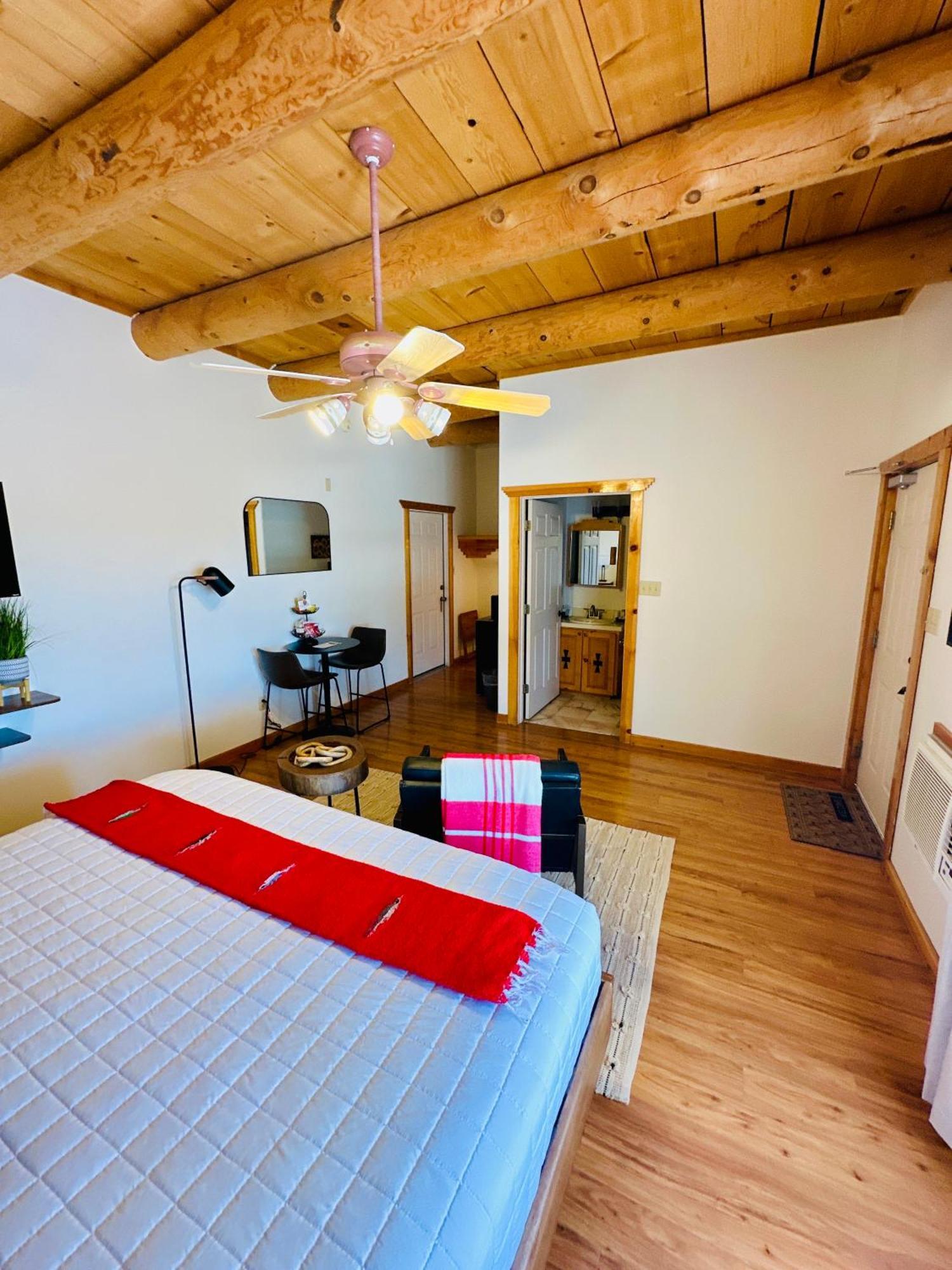 ארטסיה Adobe Rose Boutique Inn מראה חיצוני תמונה